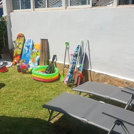 Casita Front בית נופש *