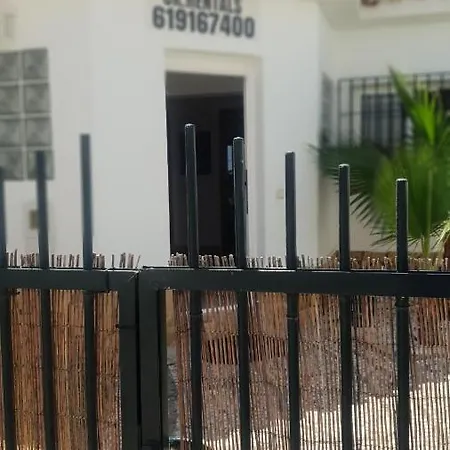 בית נופש Casita Front